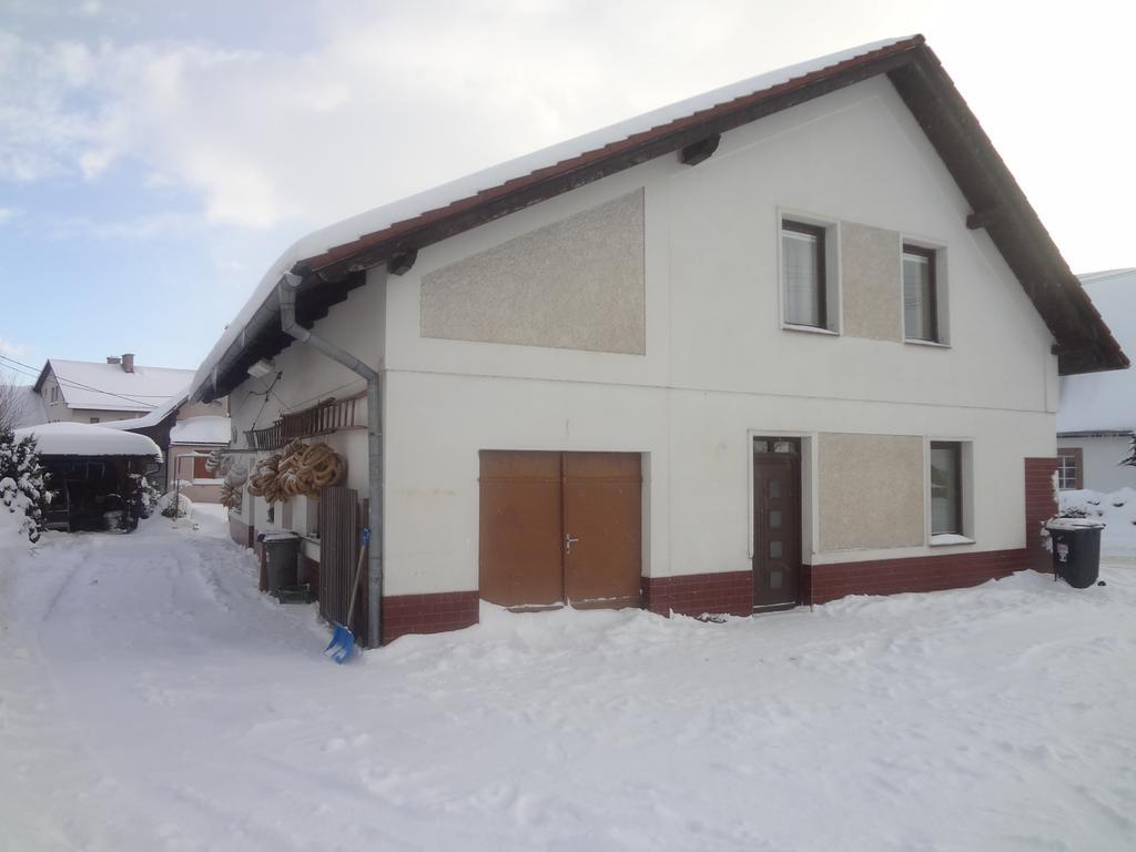 Holiday House Moravkovi Horni Branna Exteriör bild